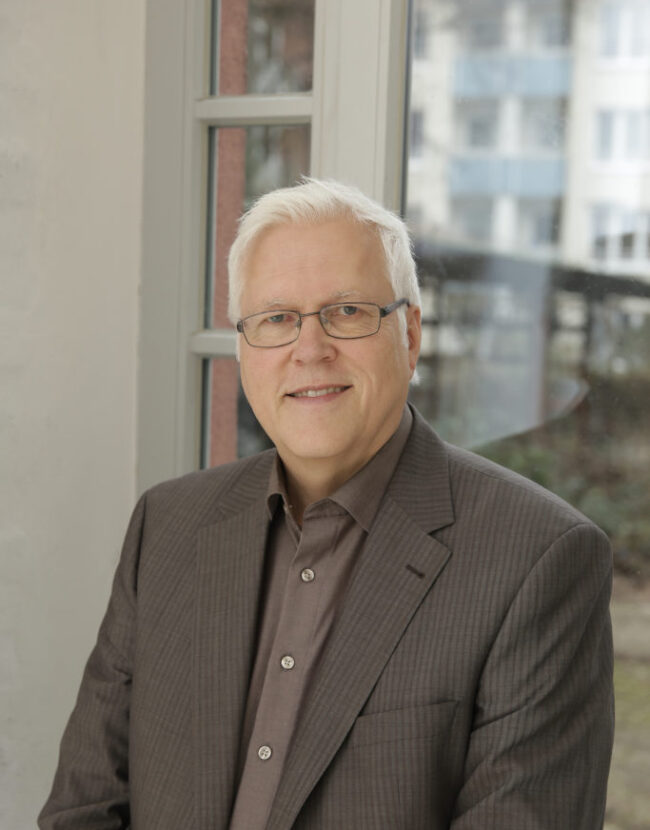 Diplom Psychologe Jörg Schlegel - erfahren, menschlich, kompetent.